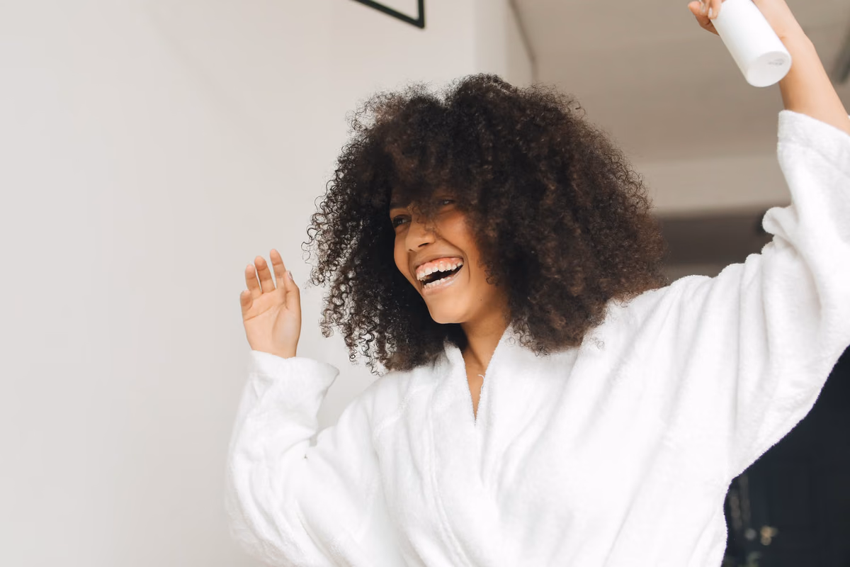 Les 5 meilleurs protecteurs thermiques pour cheveux pour prévenir les dommages aux cheveux
